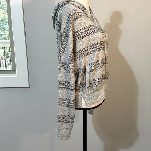 Victoria’s Secret lightweight zip up hoodie - Picture 4 of 7